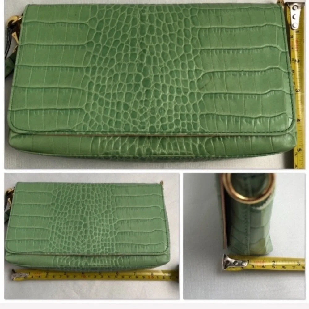 Kate Spade green apple faux croc clutch wristlet - Picture 7 of 8